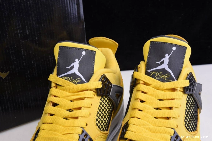 CT8527-700 Retro Lightning Air 4 Jordan 0524
